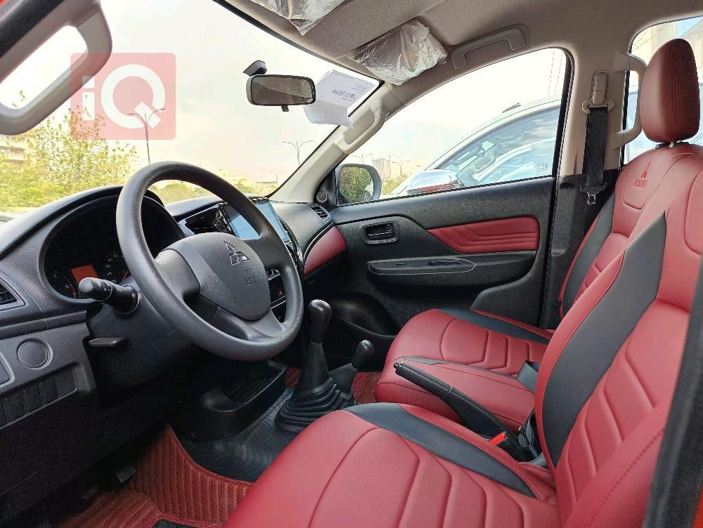 میتسوبیشی L200